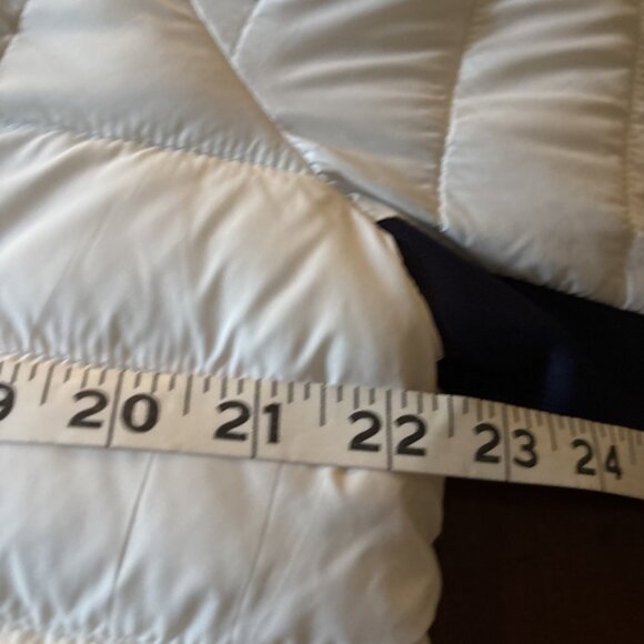 Tommy Hilfiger Ladies White Nylon Puffer Jacket Packable Size XL - Picture 6 of 8